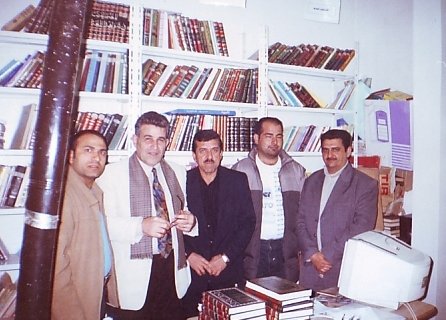 الشاعر أسعد الغريري في زيارة للشاعر في مكتب مؤسسة  الدراسات